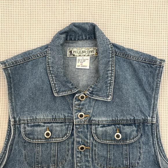 Vintage 90s Denim Vest - Picture 2 of 11